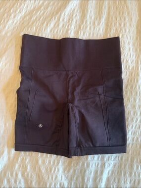lululemon athletica Ribbed High-Rise Bike Shorts - Plum